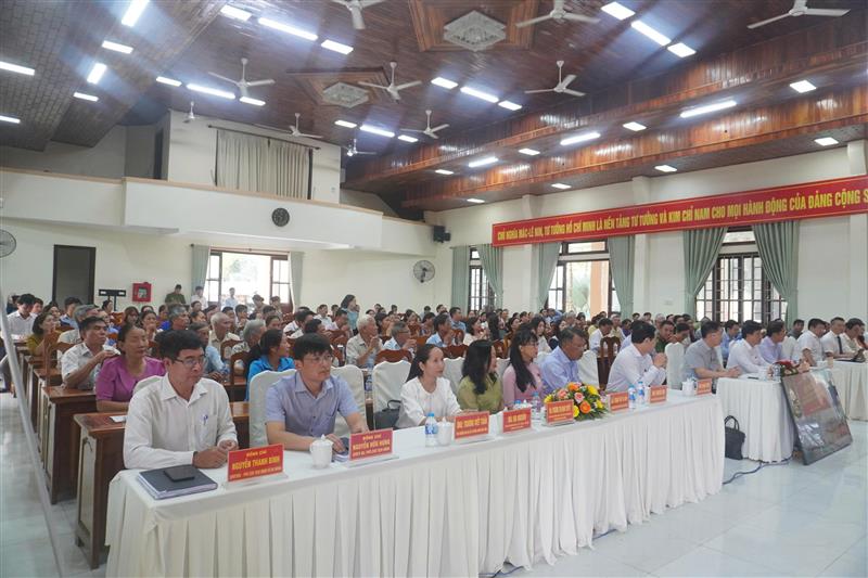 Toàn cảnh hội nghị