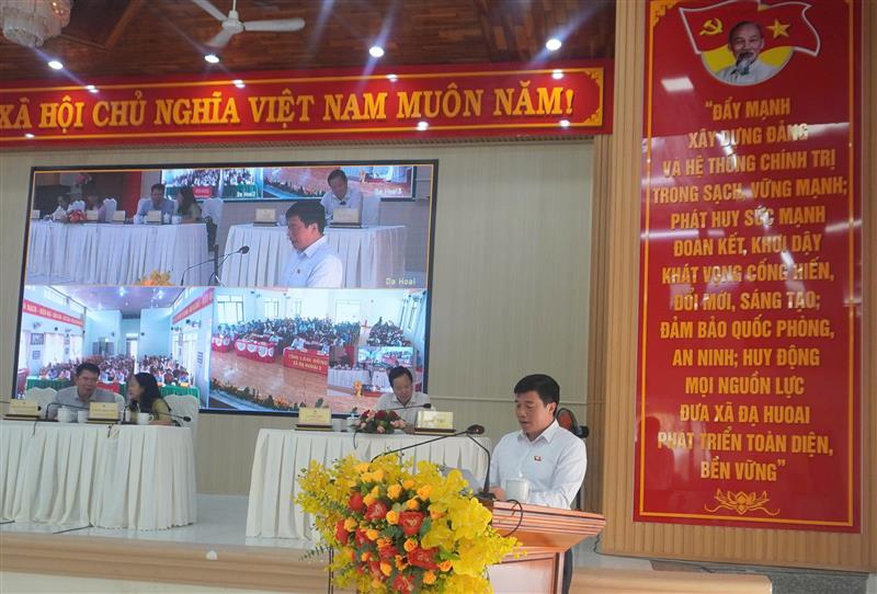 ứng viên trình bày chương trình hành động