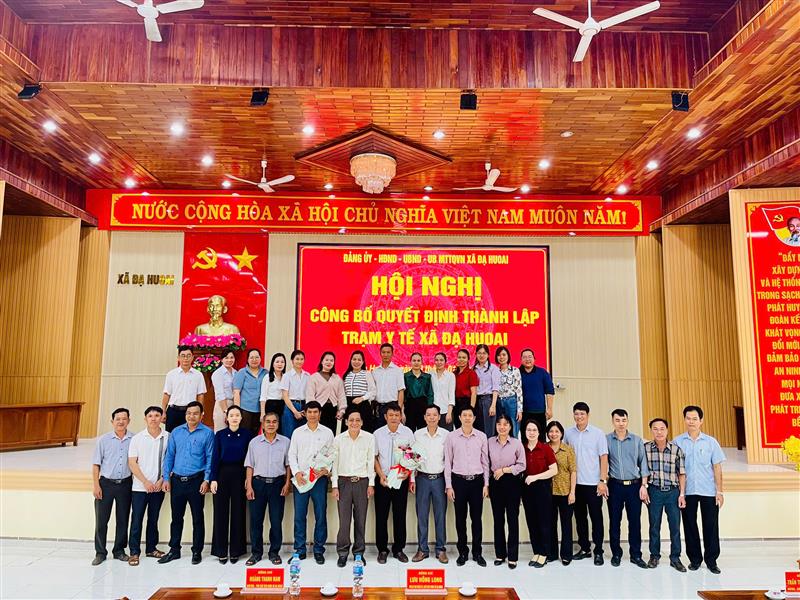 Hình ảnh hội nghị Công bố quyết định thành lập Trạm Y tế xã Đạ Huoai