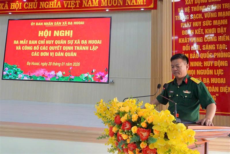 Đ/c Thiếu tá Nguyễn Hải Ninh – Chỉ huy trưởng phát biểu nhận nhiệm vụ