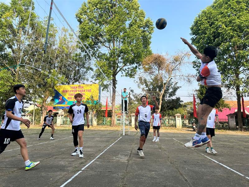 Các hoạt động văn nghệ, thể thao trong chuỗi sự kiện chào mừng thành công Đại hội toàn quốc lần thứ XIV của xã Đạ Huoai Các hoạt động văn nghệ, thể thao trong chuỗi sự kiện chào mừng thành công Đại hội toàn quốc lần thứ XIV của xã Đạ Huoai