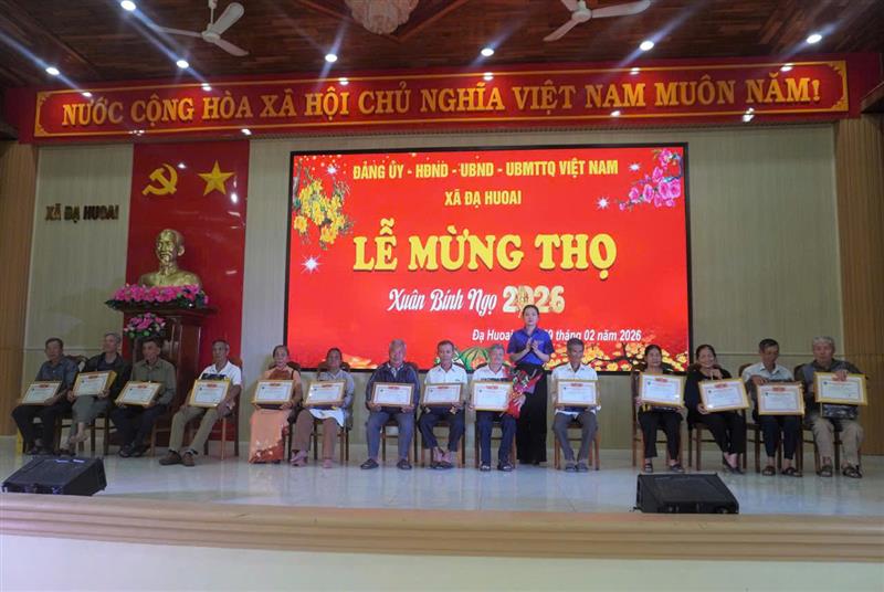 Hình ảnh lễ Mừng thọ năm 2026