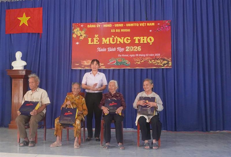 Hình ảnh lễ Mừng thọ năm 2026