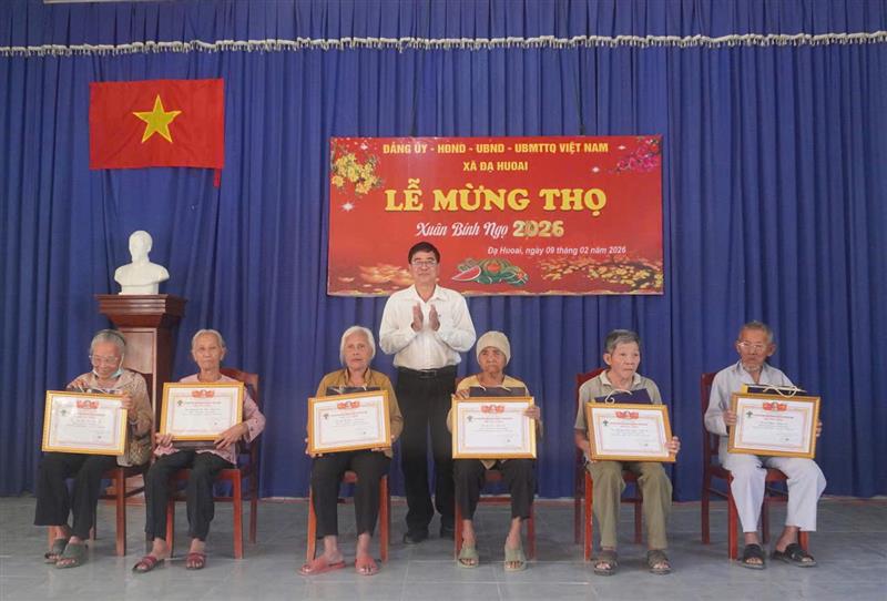 Hình ảnh lễ Mừng thọ năm 2026