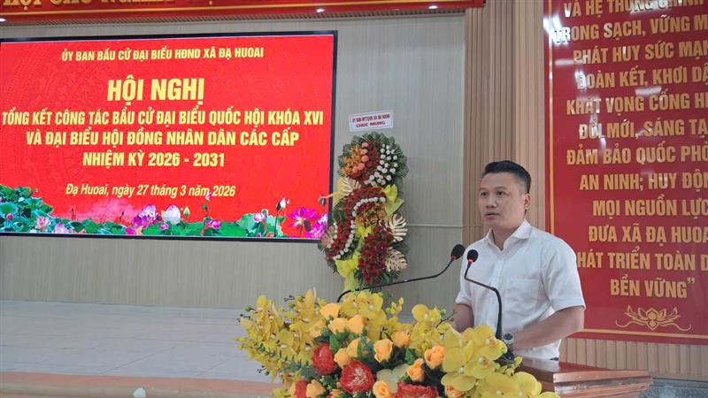 Đồng chí Nguyễn Tiến Dũng – TUV – Bí thư Đảng uỷ - Chủ tịch HĐND xã – trưởng Ban chỉ đạo phát biểu kết luận và bế mạc hội nghị