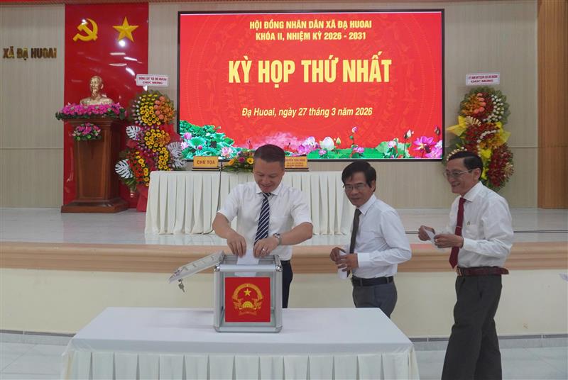 Toàn cảnh hội nghị