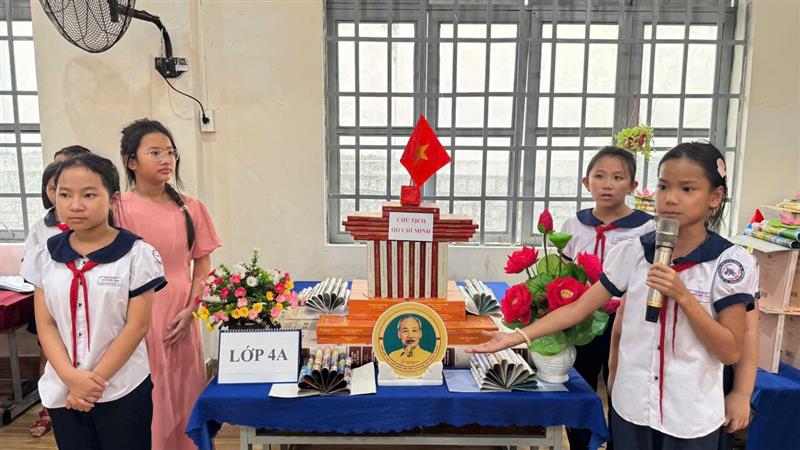 Hình ảnh hoạt động hưởng ứng ngày sách và văn hoá đọc Việt Nam 21/4