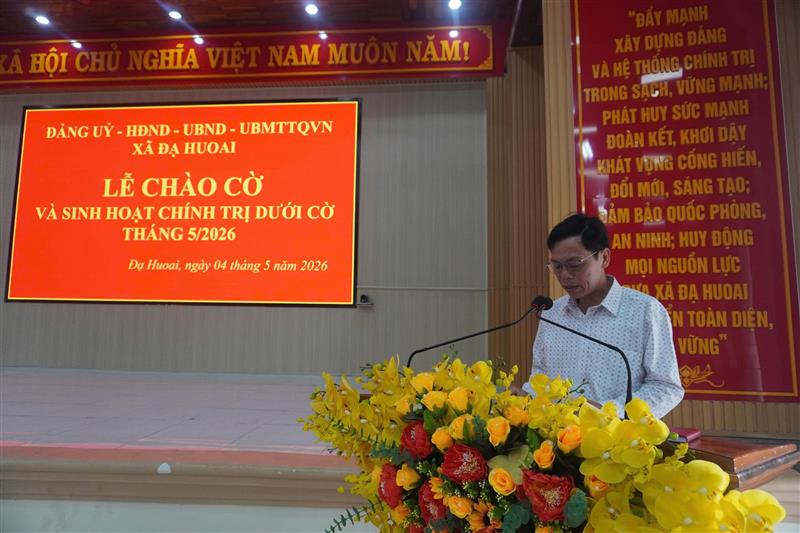 Hình ảnh Lễ chào cờ và sinh hoạt chính trị dưới cờ đầu tháng 5/2026
