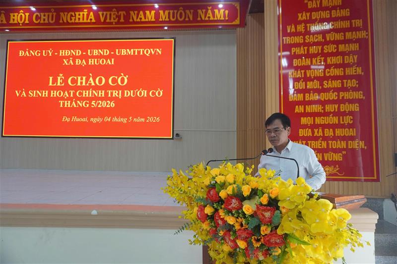 Hình ảnh Lễ chào cờ và sinh hoạt chính trị dưới cờ đầu tháng 5/2026