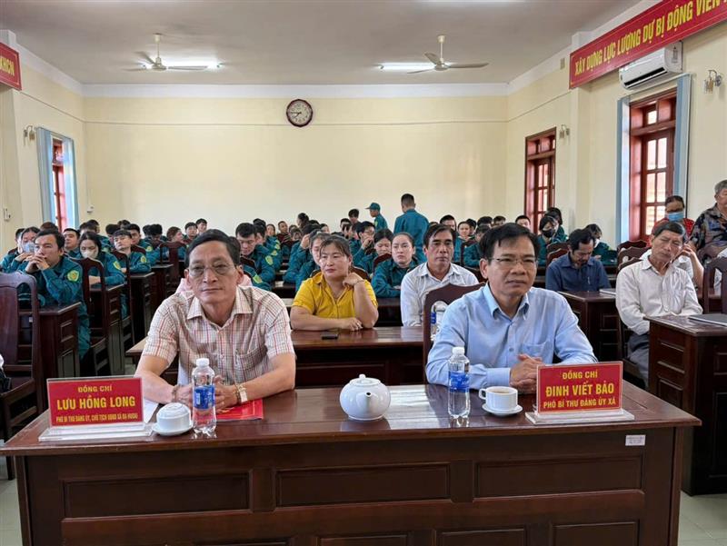 Đại biểu dự lễ khai mạc Đại biểu dự lễ khai mạc