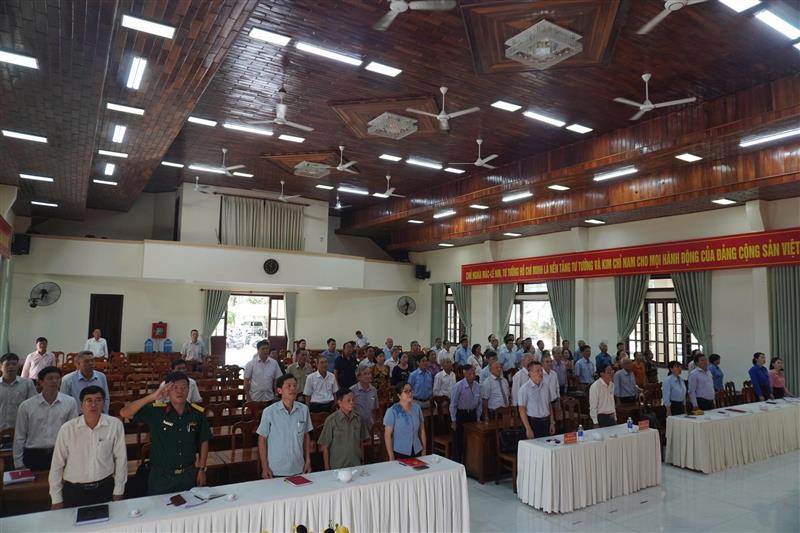 Hình ảnh Lễ trao tặng Huy hiệu Đảng đợt 19/5/2026