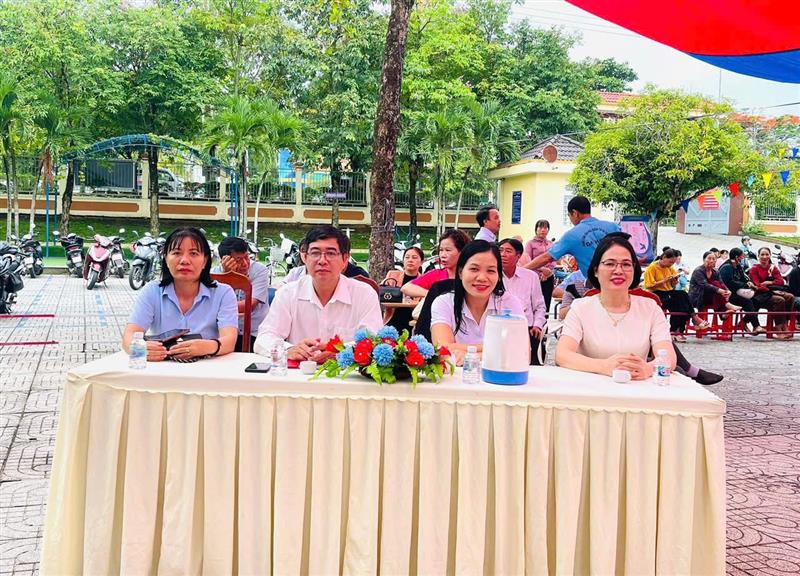 Hình ảnh hoạt động tại buổi lễ khai mạc hoạt động hè