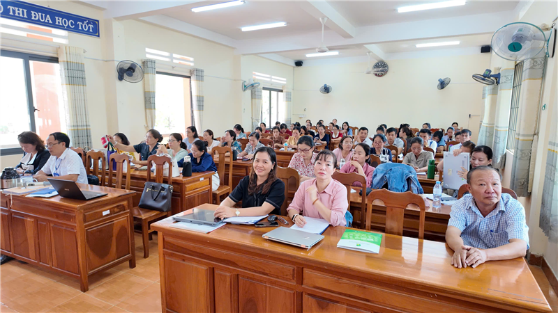 Hình ảnh tại hội nghị Hình ảnh tại hội nghị