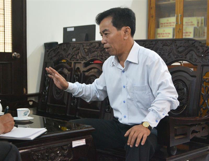 Bí thư Huyện ủy Nguyễn Quý Mỵ