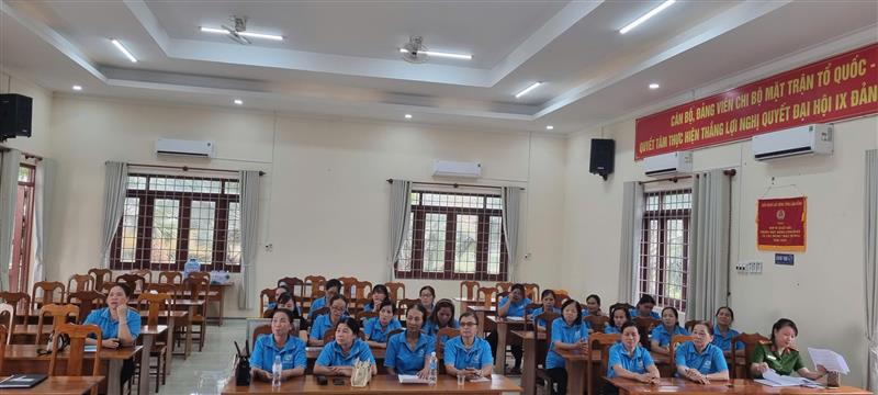 Toàn cảnh hội nghị Toàn cảnh hội nghị